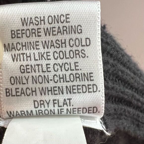 Croft & Barrow, Black Textured Knit Pointed Draped Open Front Vest Women’s Small - Picture 8 of 12